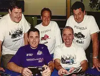 L'équipe Contant lors d'un événement de course en motoneige Formula