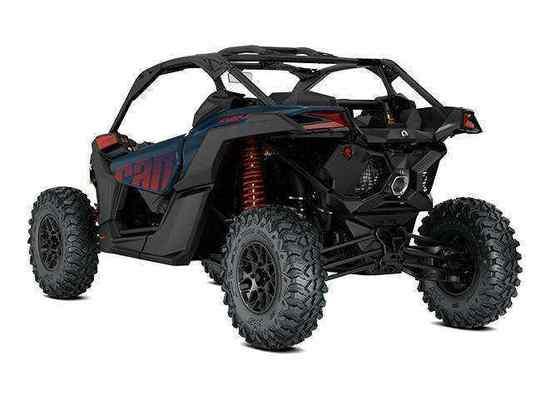 2026 Can-Am Maverick X3 DS TURBO RR — photo 2