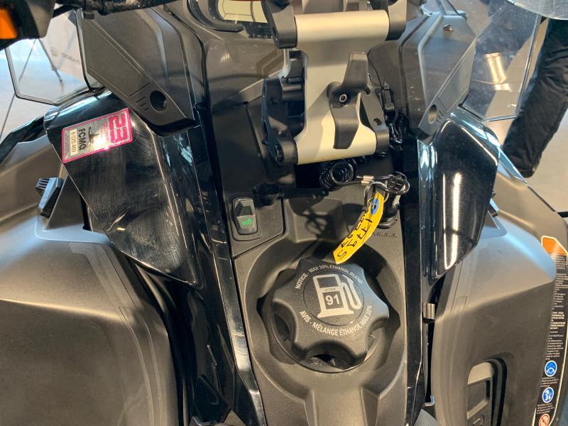 2020 Ski-Doo Renegade X 900 Turbo — photo 6