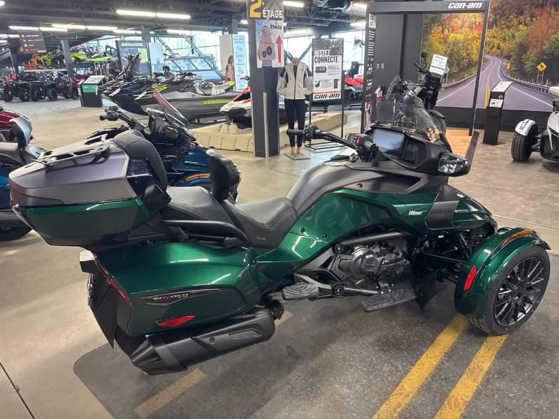 2024 Can-Am Spyder F3 LTD Special Series — photo 3