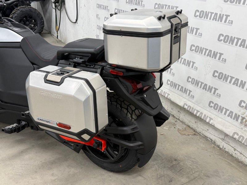 2025 Can-Am Canyon XT — photo 4