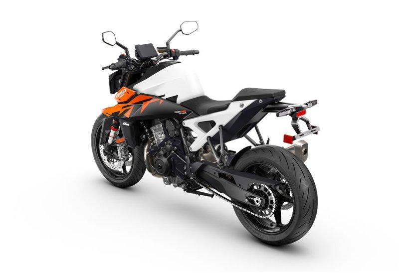2027 KTM 990 DUKE — photo 2