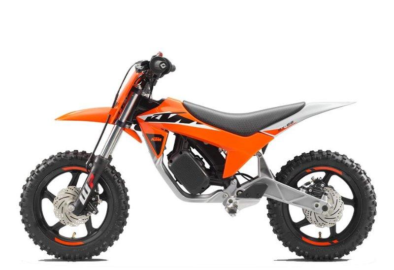 2027 KTM SX-E 2 — photo 2