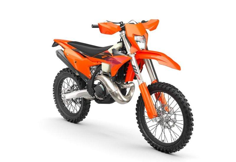 2027 KTM 250 XC-W — photo 3
