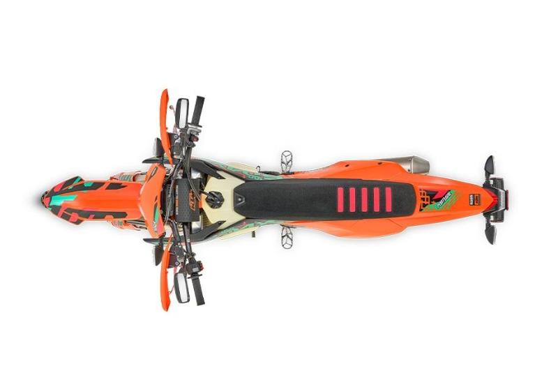 2027 KTM 500 EXC-F SIX DAYS — photo 3