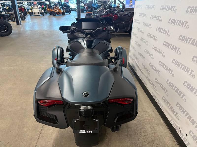 2025 Can-Am Spyder RT (SE6) — photo 5