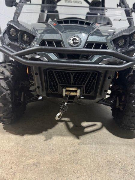 2020 Can-Am Commander LTD — photo 3