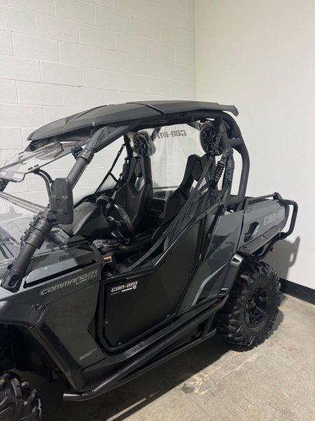 2020 Can-Am Commander LTD — photo 4